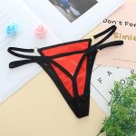 Ensemble soutien-gorge string assorti