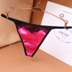 Grand string sexy satin