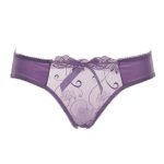 Taille basse tendance en dentelle